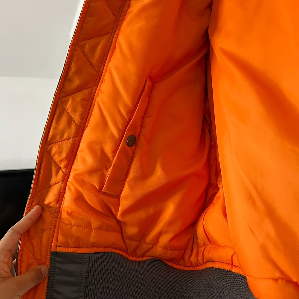 UnisexJacket - Picture 4 of 4